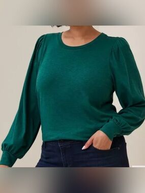 torrid Emerald Green Puff Sleeve Crewneck Long Sleeve Top